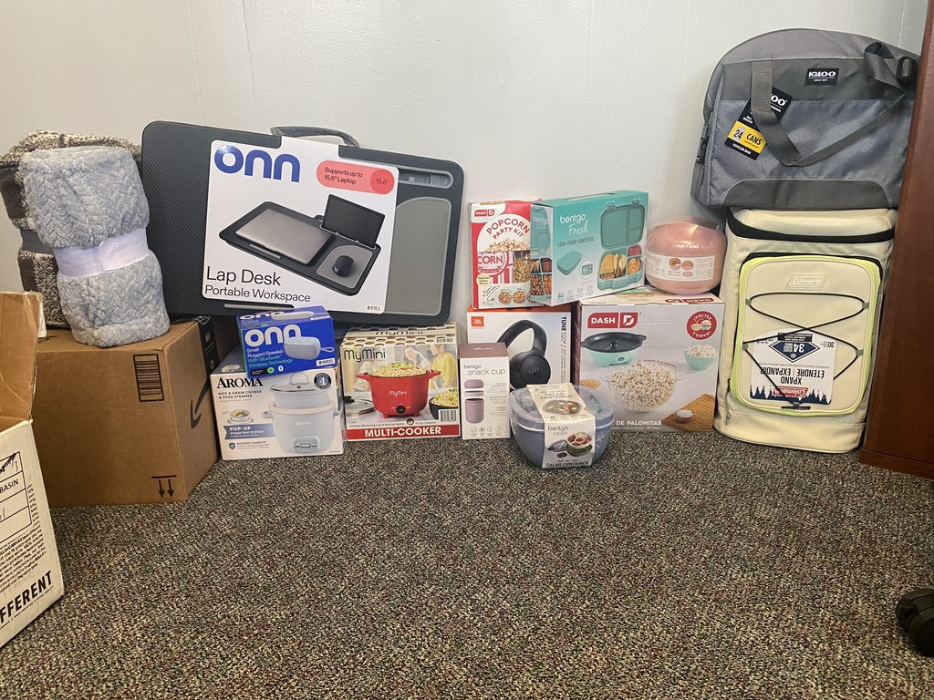 We’re thrilled to announce the winners of our community event drawing! 🎉 A heartfelt thank you to Melissa Memorial Hospital for their generous prize donations! 
