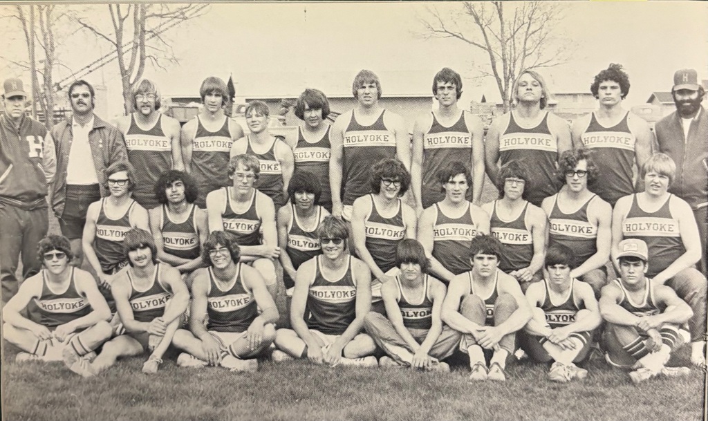 #TBT 1976 Holyoke High School boys track throwback. #DragonPride #HolyokeDragons #OneADragonAlwaysADragon #Track #1976