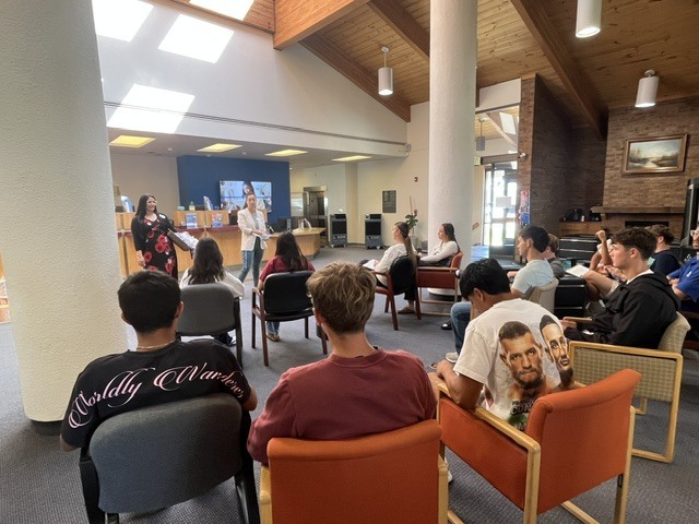 The HHS Finance class took a trip to local banks to learn about what opportunities each bank/credit union offers. We want to thank First Pioneer National Bank, BMO, Holyoke Community Federal Credit Union, and the Bank of Colorado for educating our seniors and spending time with them!