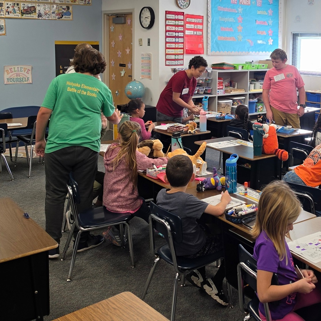 6th grade had the opportunity to visit kindergarten and teach a lesson on respect.  6th graders planned and implemented the lesson as the final project for their SEL unit on respect.