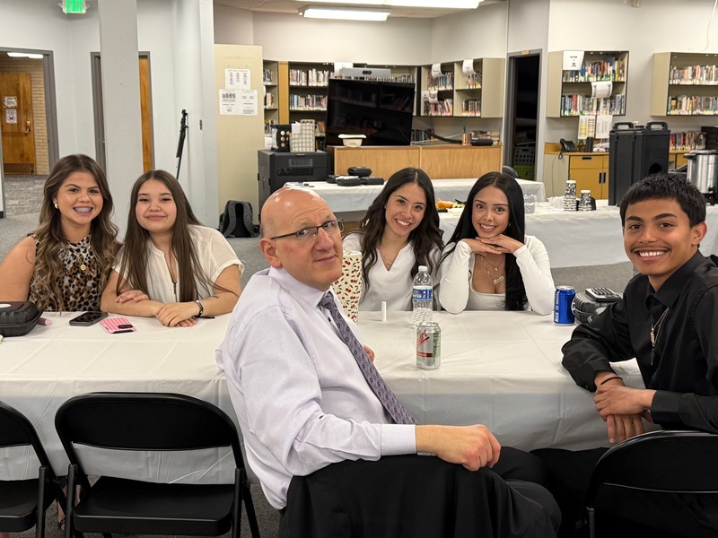 supreme court justice visits with hispanic students