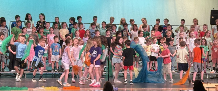 1st grade dress rehearsal  
