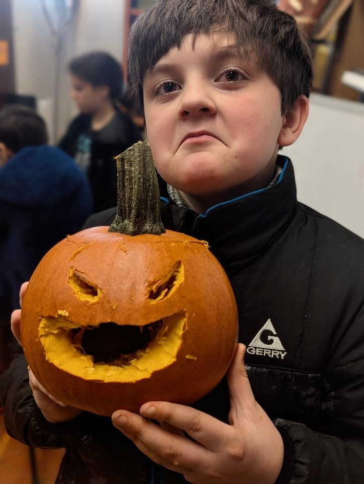 pumpkin carving 