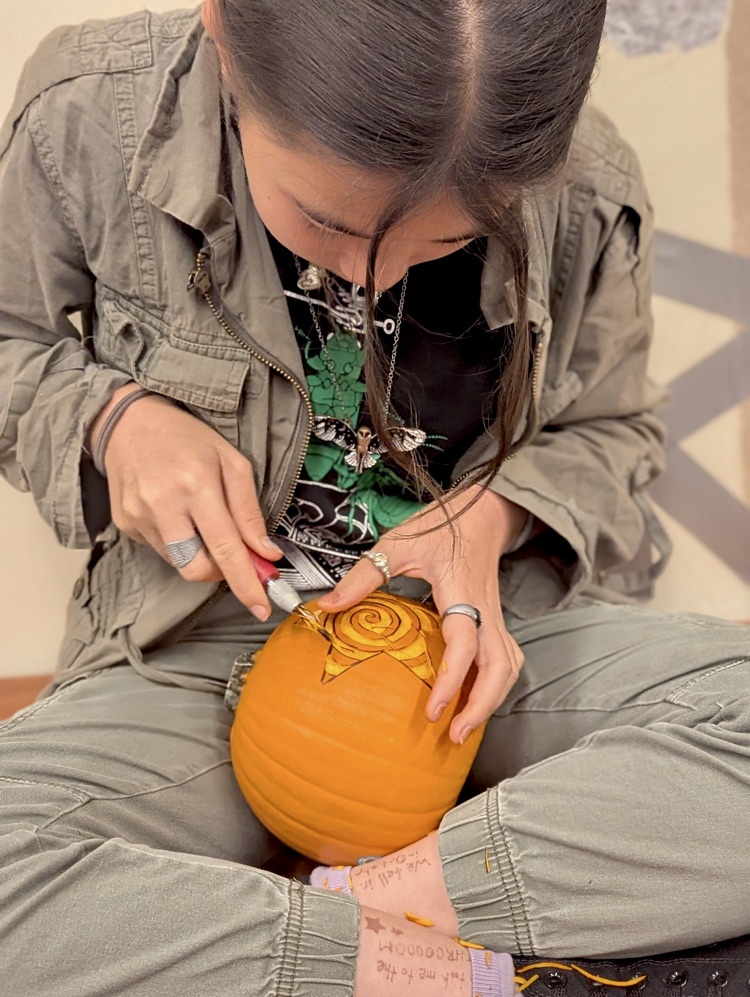 pumpkin carving 