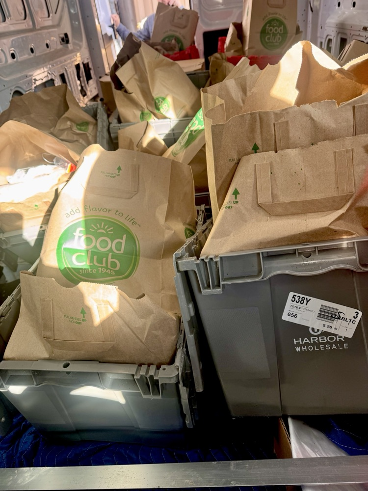 thanksgiving meal delivery