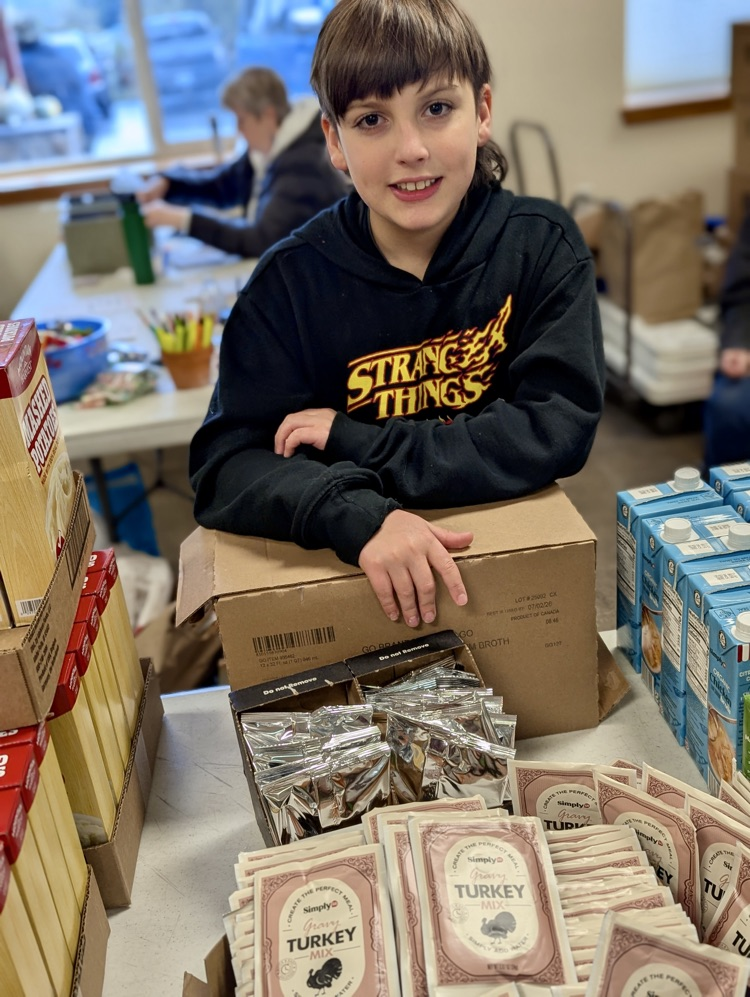 students volunteered at food bank