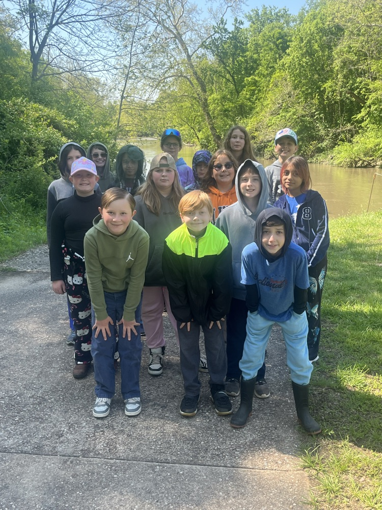 Day 4 of Outdoor School! Today we hiked 2 miles by the Middle Fork River and saw some turtles and other wildlife. This afternoon we did the Aquatic Study where they got to use dipping nets to find all sorts of aquatic life. 