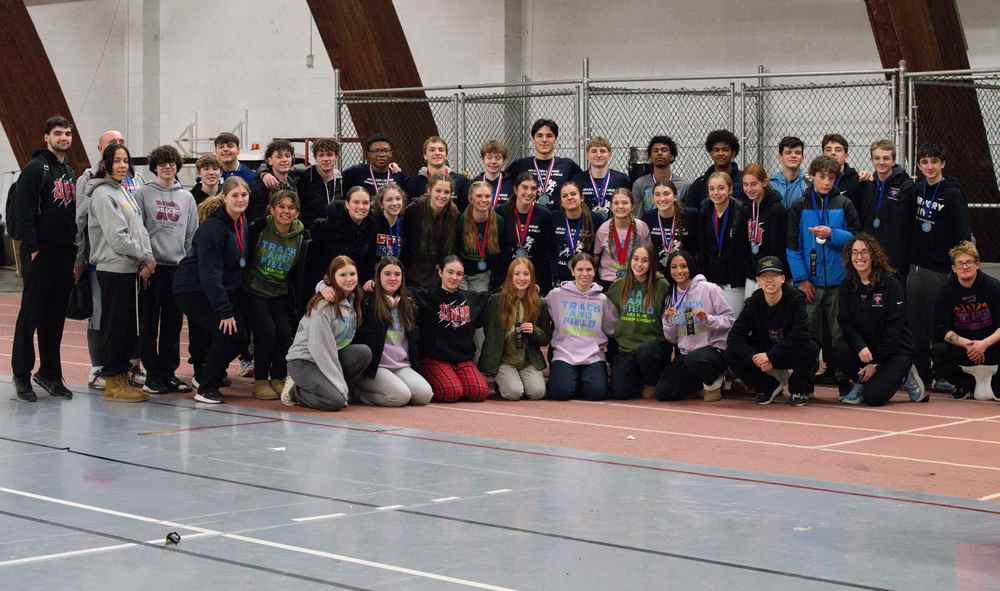 wildcats indoor track team at wasaren league championships