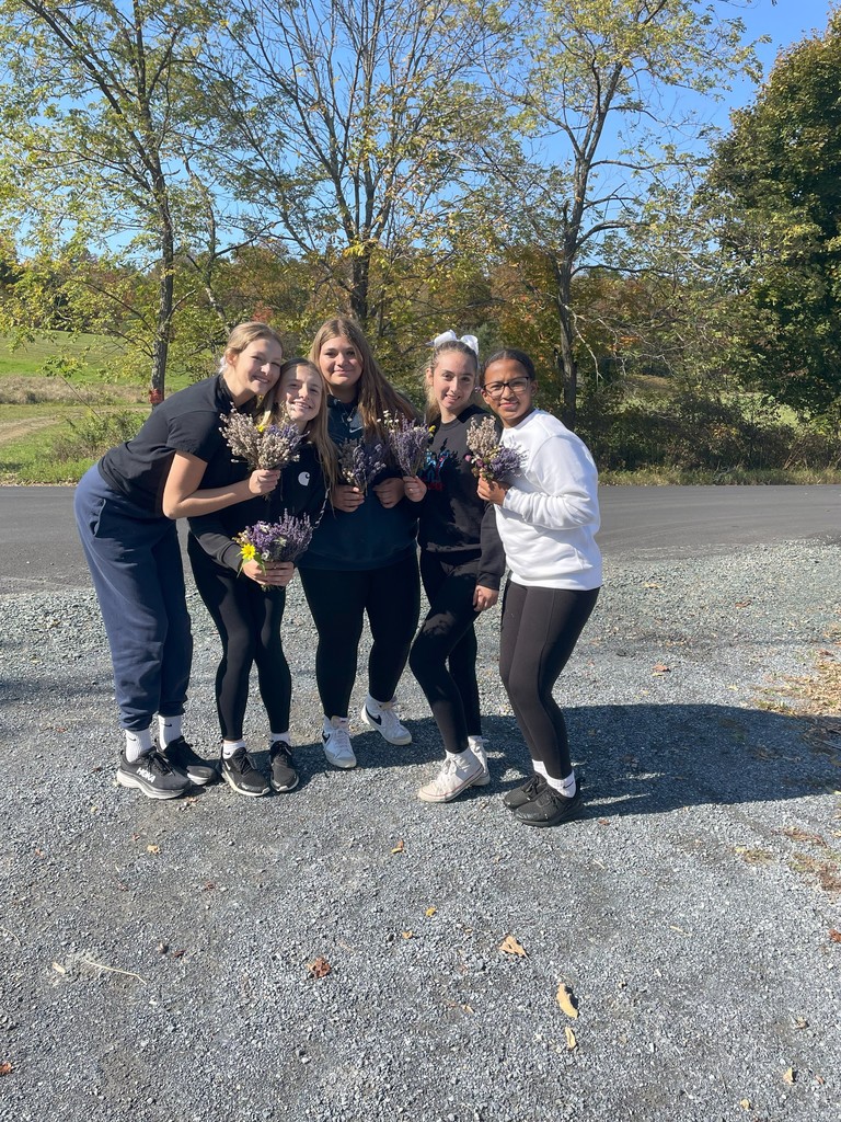 8th graders at Hayberry Farm- fall 2024