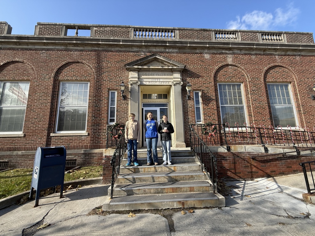 A group of  HFCS Living History Summer Institute participants got together to continue a historic Hoosick Falls tradition! The students decorated the Post Office and set up Santa’s mailbox! 🎅🏻This magical mail box allows children to send letters directly to the North Pole. Children who leave a letter in the mailbox will receive a personalized reply from an elf! 🎄(Thanks for sharing, Mrs. Katie Brownell!)