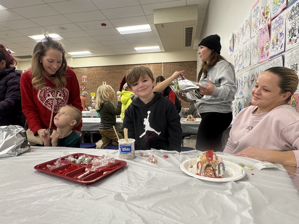 Our first-grade team held a family event last week, where friends and family could join their student for a fun holiday house-building activity. Students liked using Rice Krispies Treats to build with. We're told they have superior sugar-sticking power compared to using graham crackers, which means less frustration and more tasty fun!