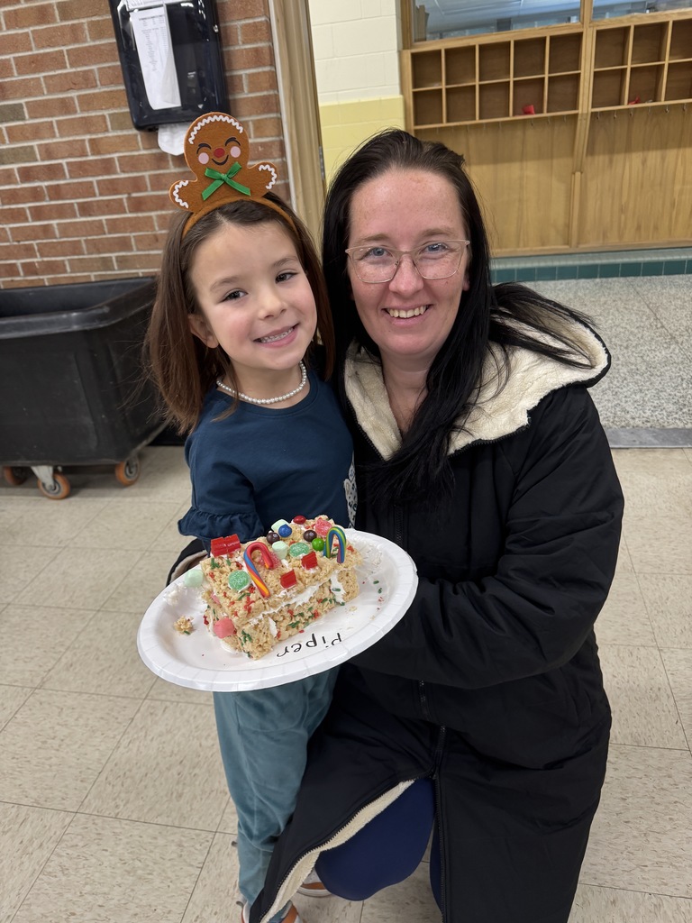 Our first-grade team held a family event last week, where friends and family could join their student for a fun holiday house-building activity. Students liked using Rice Krispies Treats to build with. We're told they have superior sugar-sticking power compared to using graham crackers, which means less frustration and more tasty fun!