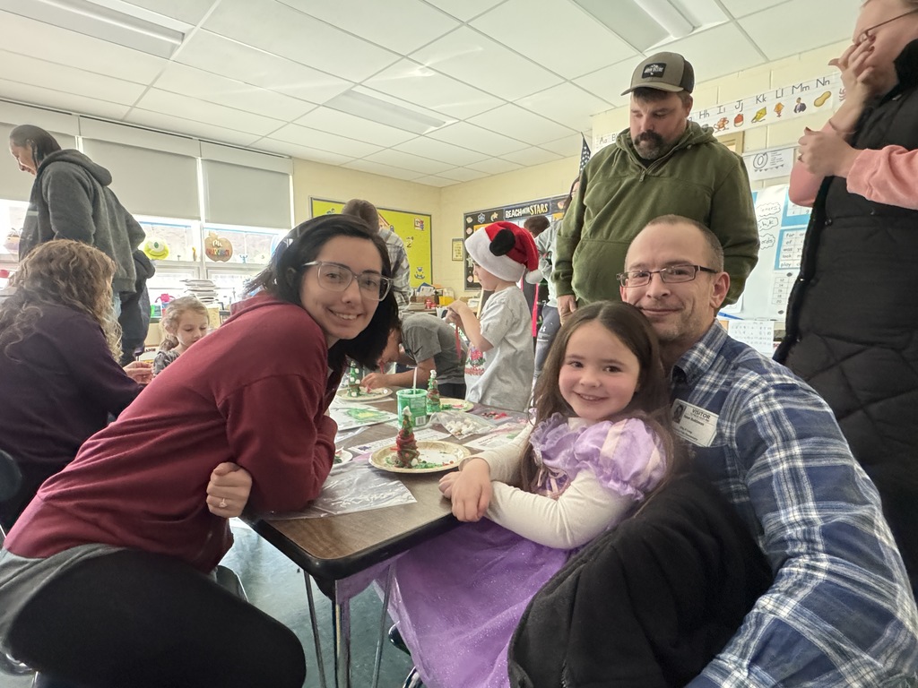 kindergarten holiday sing-along 