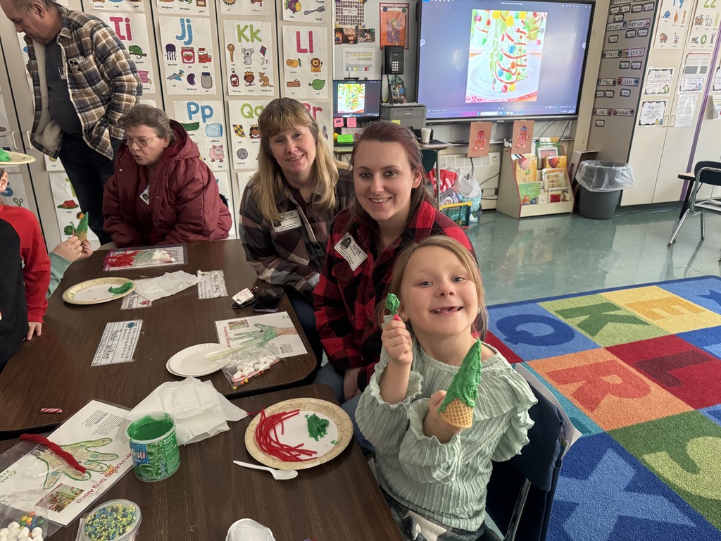kindergarten holiday sing-along 