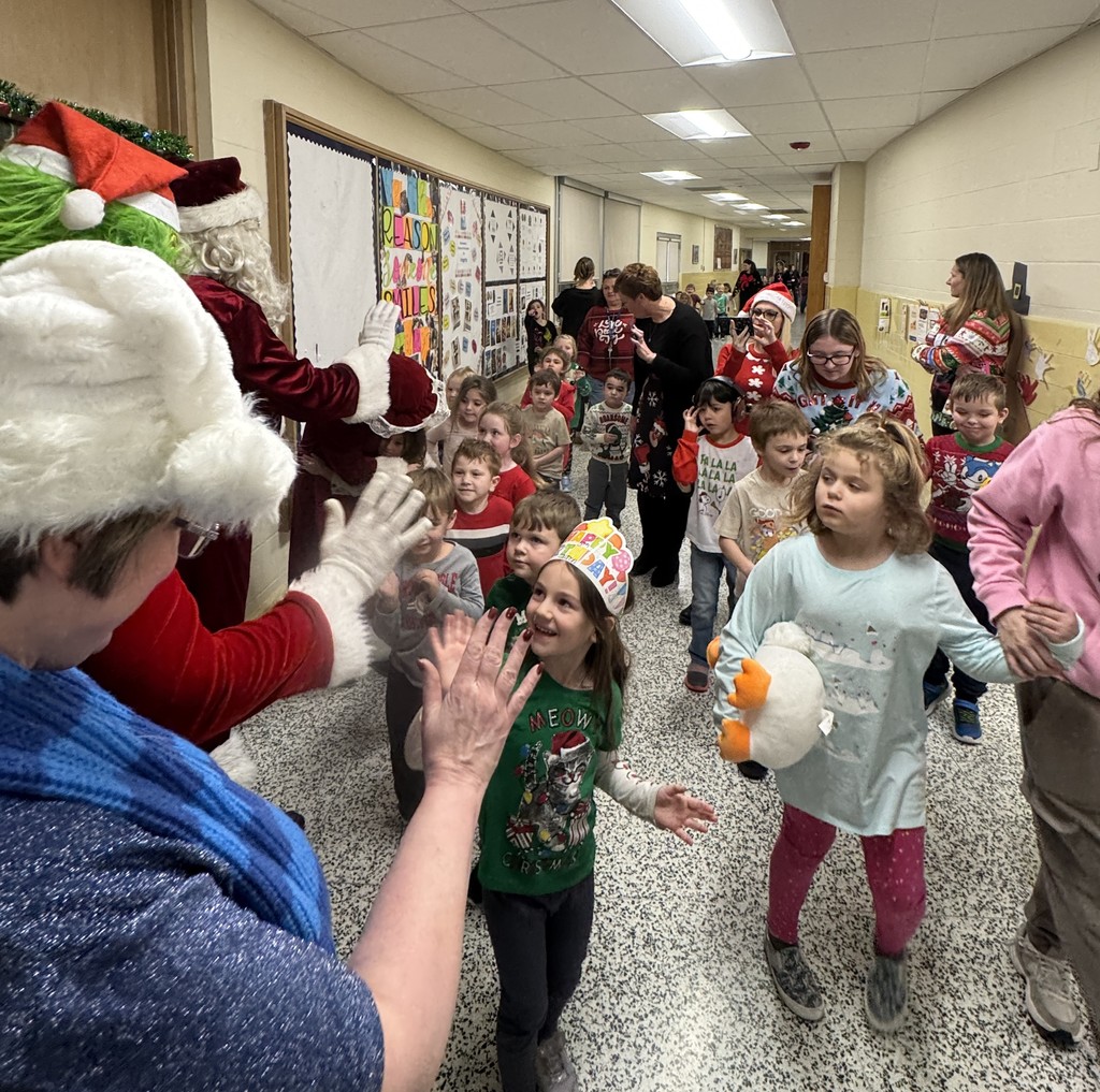 santa high fives 2025