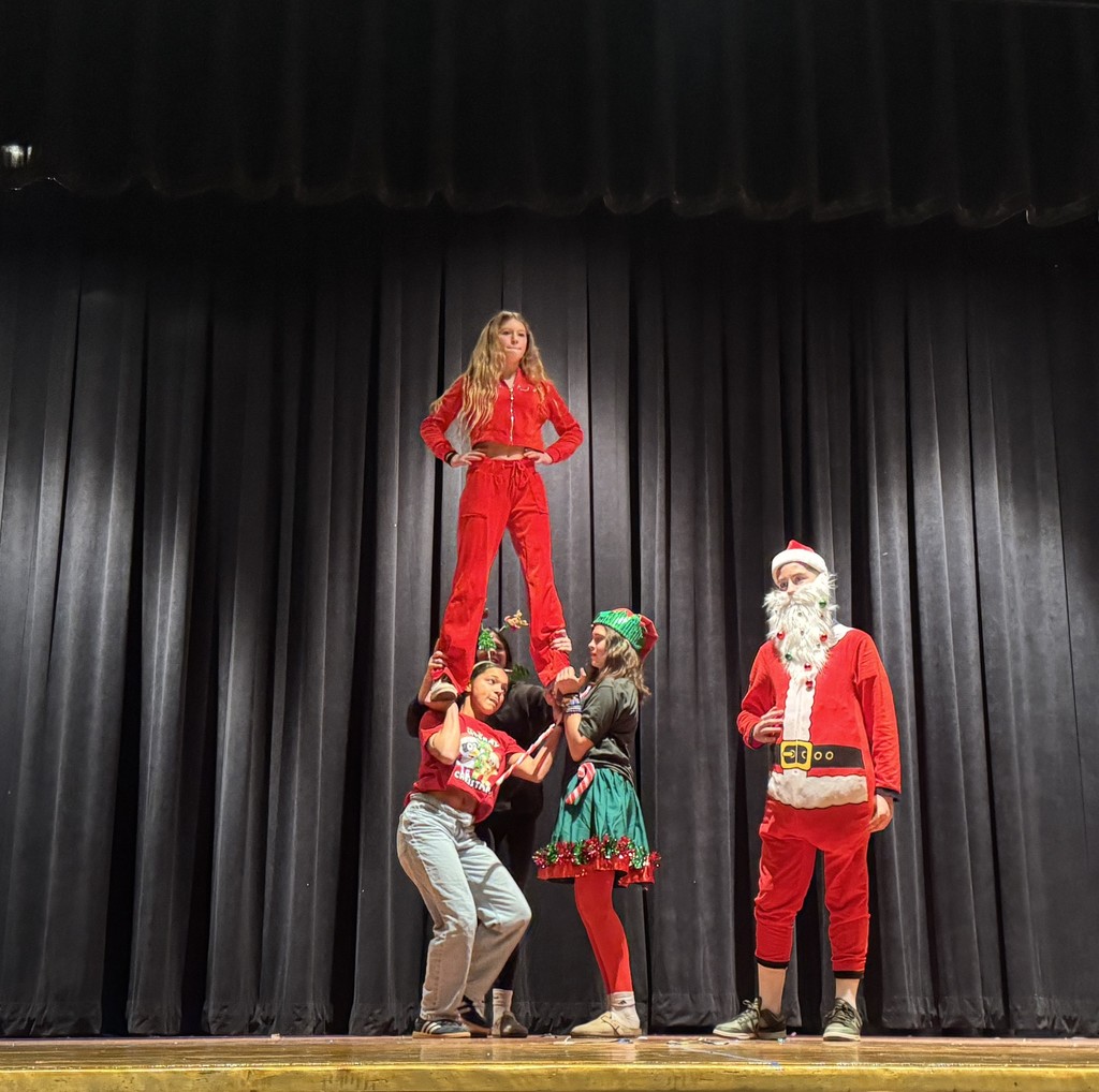middle school holiday lip sync battle 2025