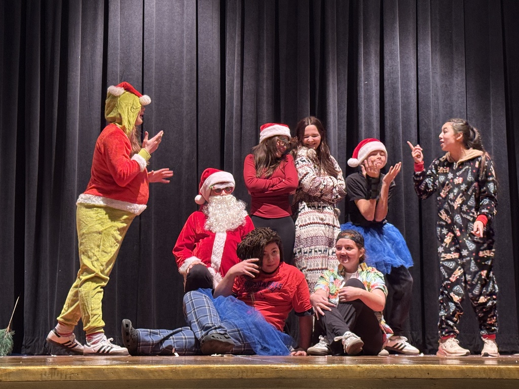 middle school holiday lip sync battle 2025