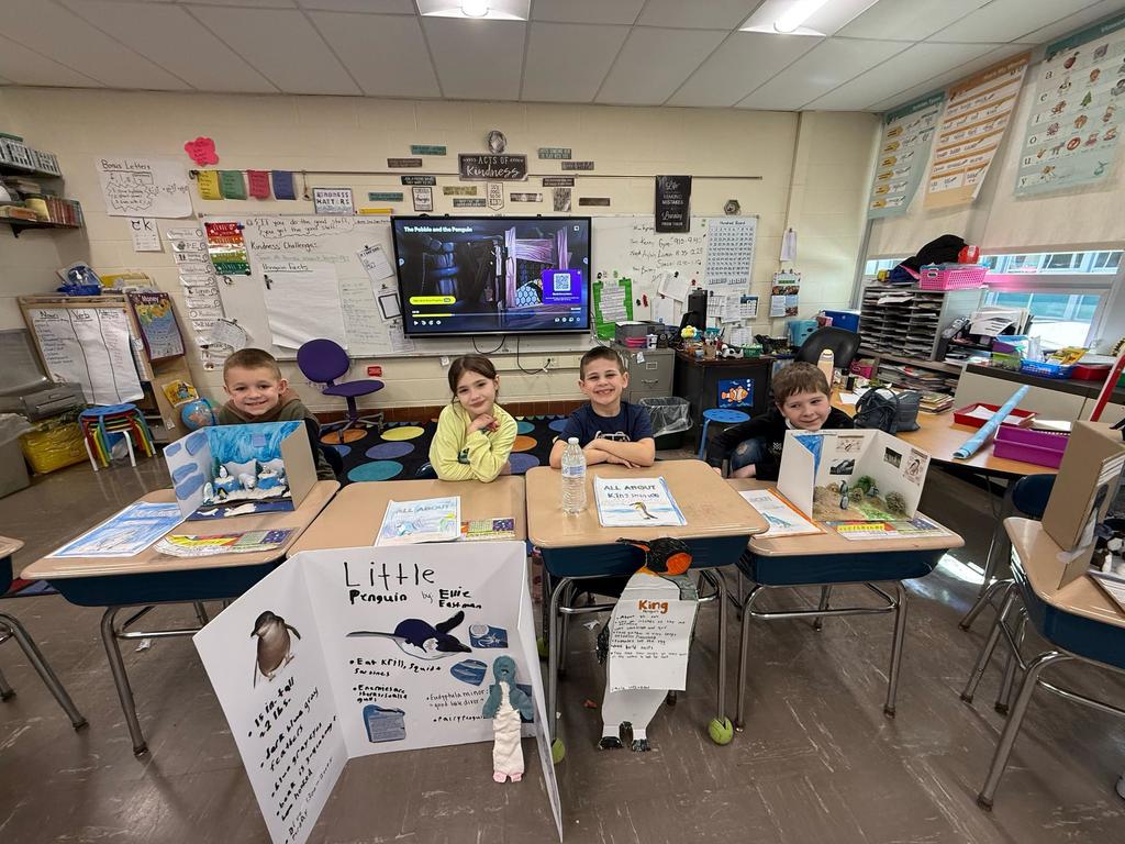 🐧Second-grade students learned all about penguins this month! 🐧Students had to choose a penguin to research, complete a report, and then create a diorama, poster, or physical display all about the penguin they researched. Then the students had the opportunity to present their project to the other grades and teachers and share all they learned. It was a fun winter project that the students really enjoyed!