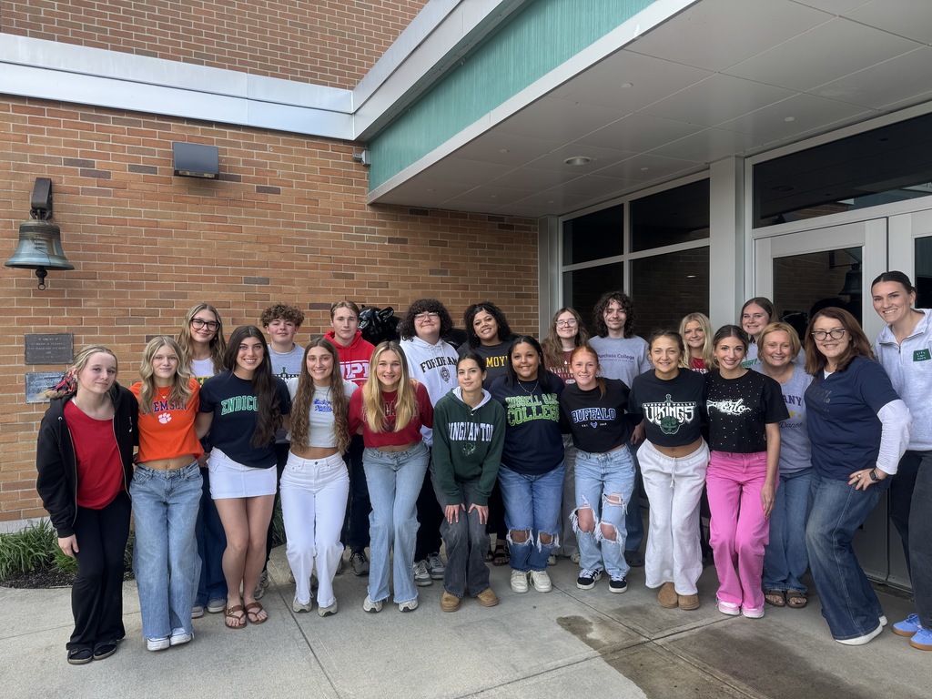 Today, our high school counselors invited seniors to wear their college and career gear to highlight their post-secondary plans! 🎉Congratulations to all of our seniors, as they get closer to graduation and plan for their futures!🐾