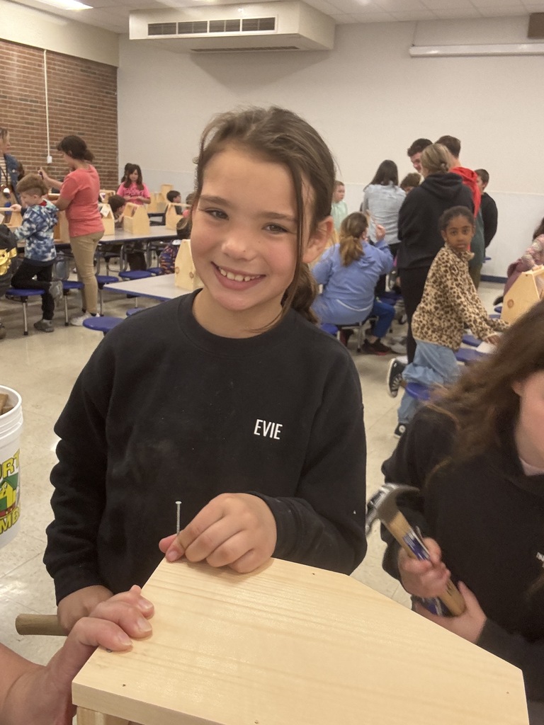 urtis Lumber joined our 4th grade classes earlier this month to build their very own tool boxes to take home! Our students and teachers love this activity and the students did an amazing job! There was a lot of independence, problem solving and hard work that went on. Some of Mr. Drew's high school 'Intro to Woodworking' students joined as well, to lend a helping hand. 