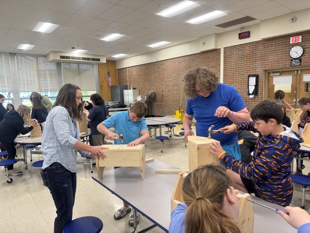 urtis Lumber joined our 4th grade classes earlier this month to build their very own tool boxes to take home! Our students and teachers love this activity and the students did an amazing job! There was a lot of independence, problem solving and hard work that went on. Some of Mr. Drew's high school 'Intro to Woodworking' students joined as well, to lend a helping hand. 