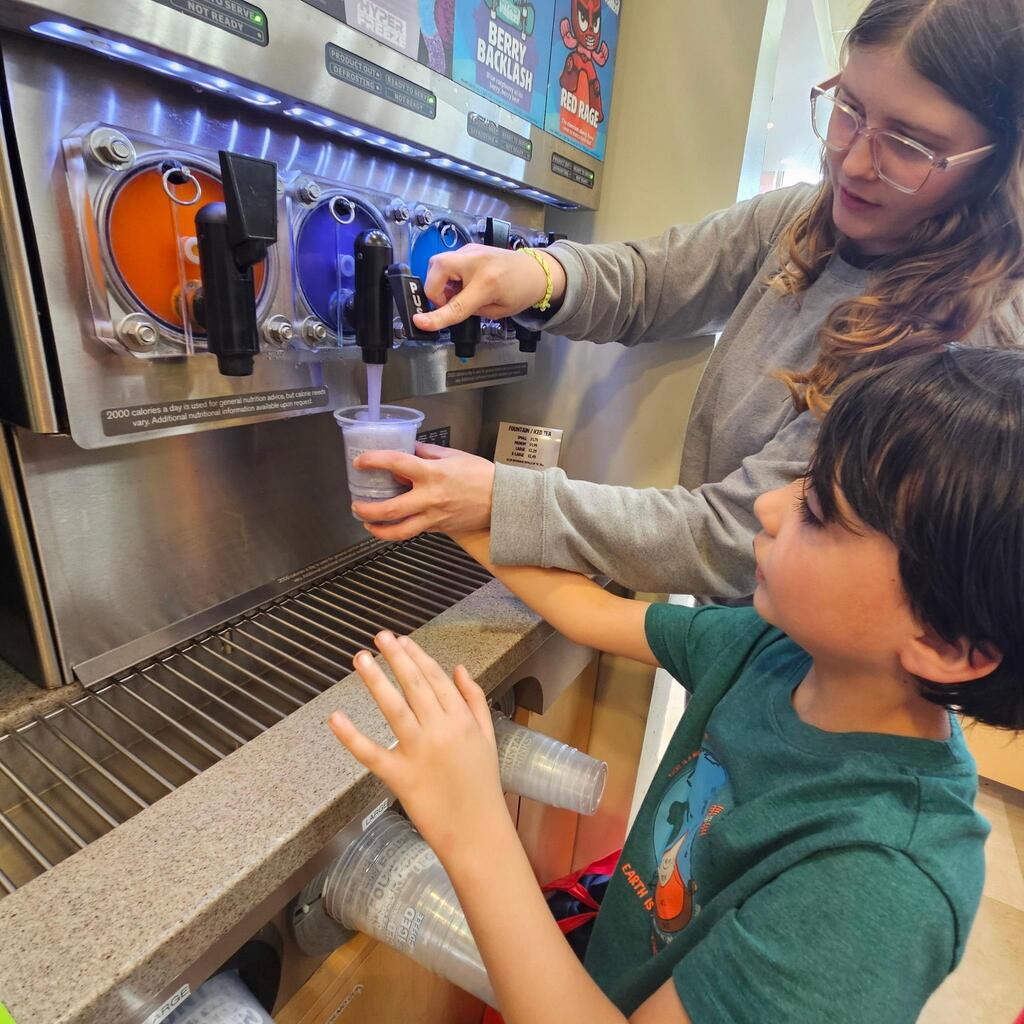 Elementary teacher Mrs. Cross has another “community integration field trip” to share! These trips allow students to explore some of the community helper roles they have been learning about in the classroom. Students visited the laundry mat in the Village! The kiddos made change, put coins into the washer, poured detergent, and watched the laundry spin! They walked to the store and purchased a drink, and then returned when the wash was done and put the blankets into the dryer. They did a great job, and they had an awesome time out in the community! Thanks for sharing, Mrs. Cross! 