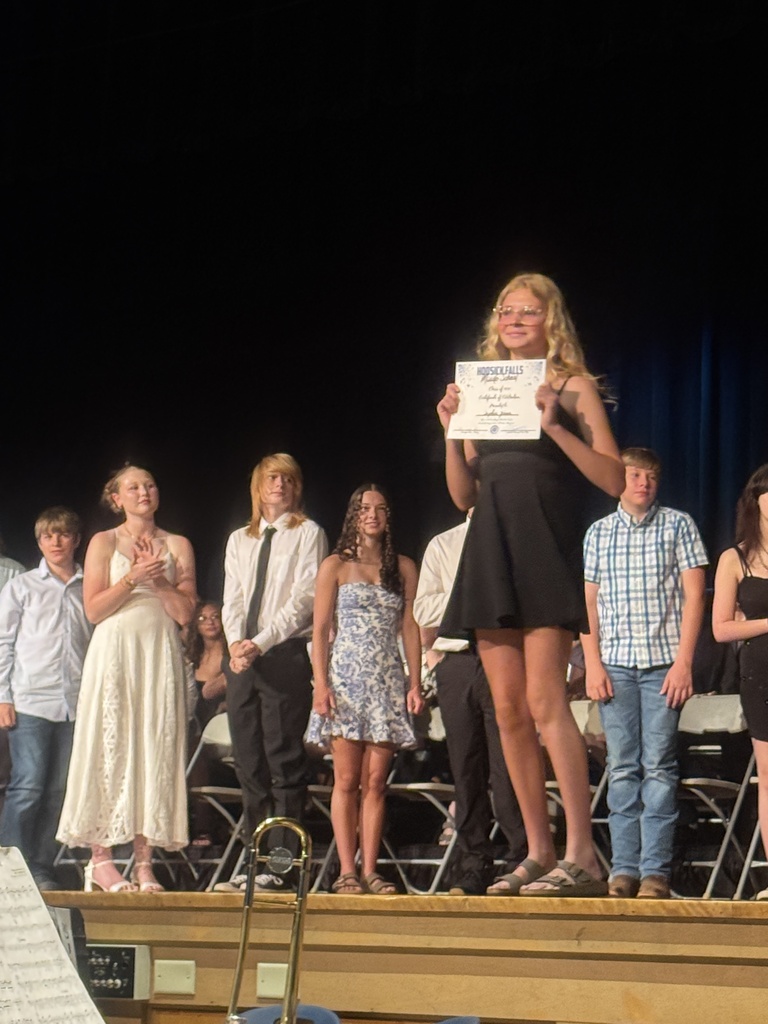 🐾🎓 Congratulations to our 8th-grade students on their 8th-grade graduation. We are proud of all you have accomplished and are excited to welcome you to Hoosick Falls High School. Best wishes as you begin this exciting new chapter as members of the Class of 2030!