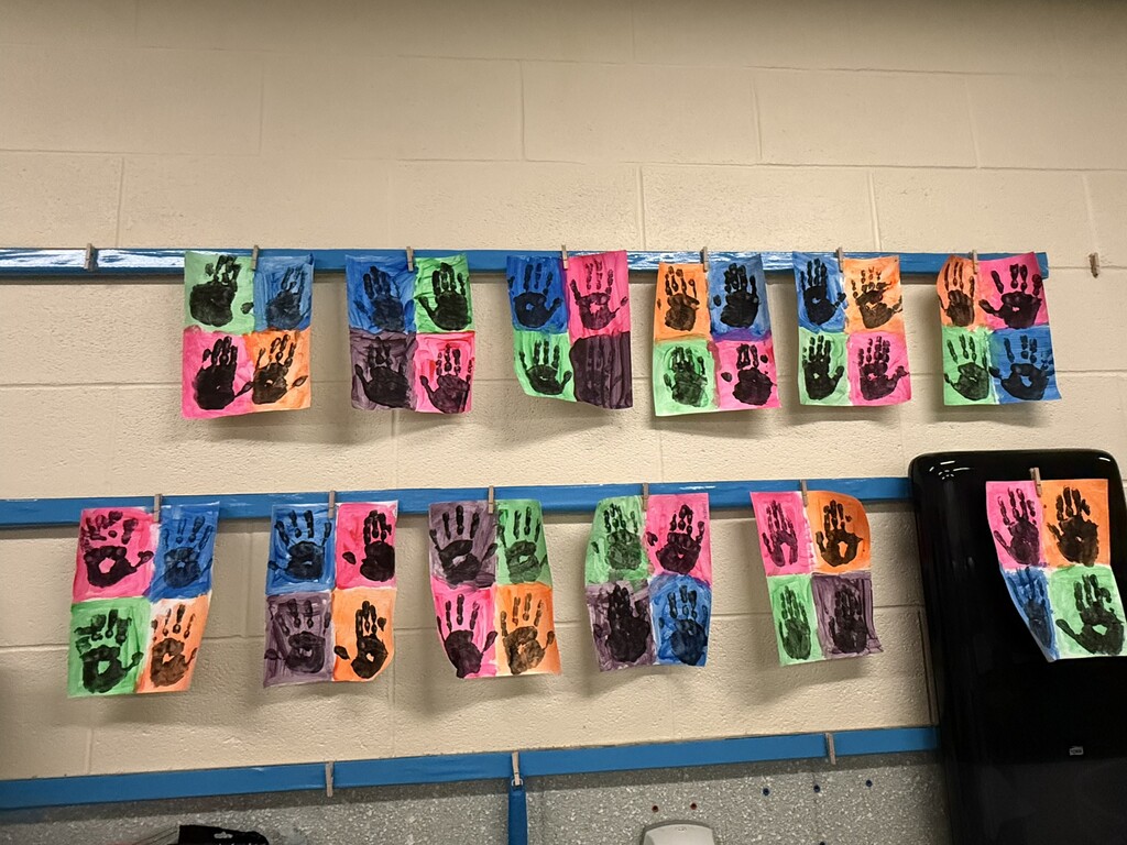 🎨 Our young artists have been hard at work! Over the past few weeks, students in Ms. Billera's Pre-K class explored the world of famous artists! They learned about their lives, the unique techniques they used to create their masterpieces, and the lasting impact they had on the art world. After studying each artist, the children had the opportunity to create their own inspired masterpieces using similar styles and techniques. Some of the artists they studied include: Pablo Picasso, Frida Kahlo, Yayoi Kusama, Wassily Kandinsky, and Piet Mondrian. The children enjoyed experimenting with colors, shapes, patterns, and different artistic techniques while expressing their creativity. We are so proud of the beautiful artwork they created and the enthusiasm they showed throughout this artist study! 🎨✨🖌️Thanks for sharing, Ms. Billera!