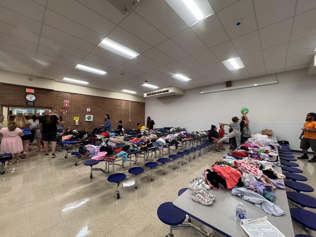 Thank you to everyone who joined us last night for our Elementary & Middle School Open House and High School Walk-Through! It was wonderful to see familiar faces, meet new families, and welcome everyone back. 📚 We hope those first-day jitters are turning into excitement! Our classrooms are ready, our staff is ready, and we can’t wait to see our Panthers back in the building. 🐾