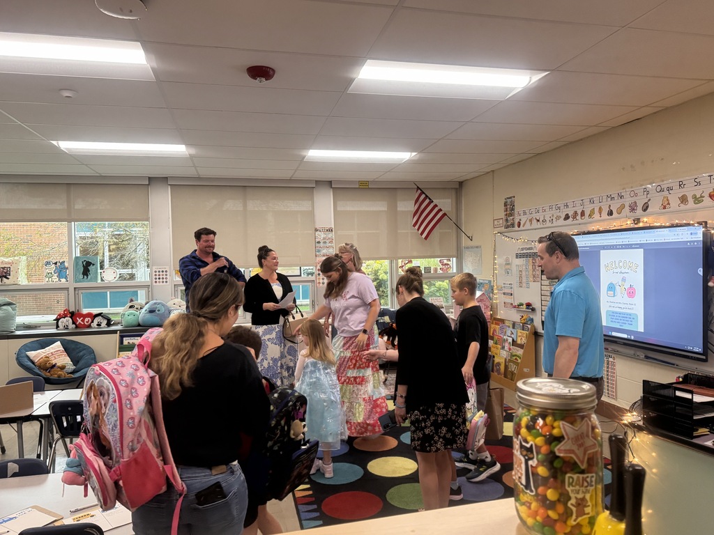 Thank you to everyone who joined us last night for our Elementary & Middle School Open House and High School Walk-Through! It was wonderful to see familiar faces, meet new families, and welcome everyone back. 📚 We hope those first-day jitters are turning into excitement! Our classrooms are ready, our staff is ready, and we can’t wait to see our Panthers back in the building. 🐾