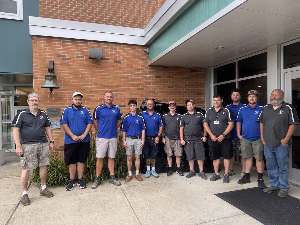 maintenance crew 26-27