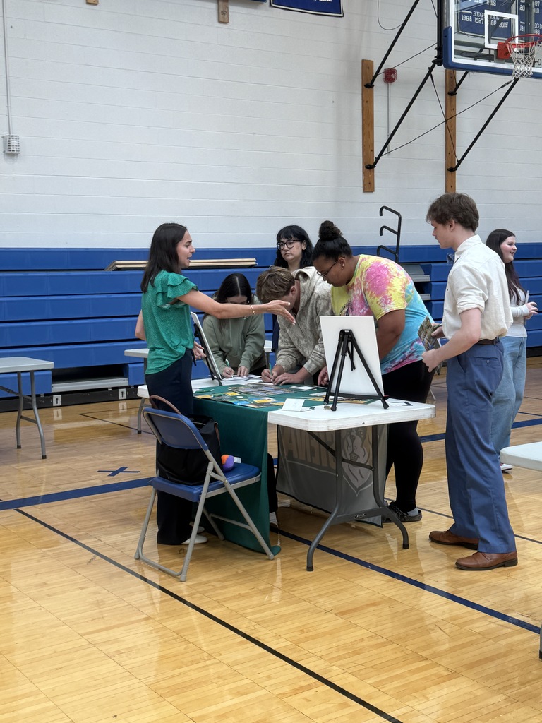 🎓 FUTURE PLANNING IN ACTION!  Yesterday’s College Caravan gave our 9–12 high schoolers a front-row seat to explore their options after graduation! Students spent time connecting one-on-one with representatives from a wide range of colleges, trade schools, and universities.  Shoutout to our High School Counselors, Ms. King and Mr. Cohen, for putting together an awesome event! 🌟  Featured Schools:  Albany College of Pharmacy & Health Sciences | Champlain College | Hudson Valley CC | Lincoln Tech | Maria College | Niagara University | Paul Mitchell | Russell Sage College | Siena University | SUNY Brockport | SUNY Delhi | SUNY Fulton-Montgomery CC | University at Albany | Utica University