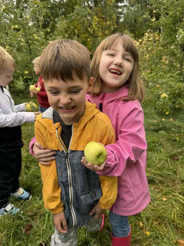 Terry's Orchard Field Trip
