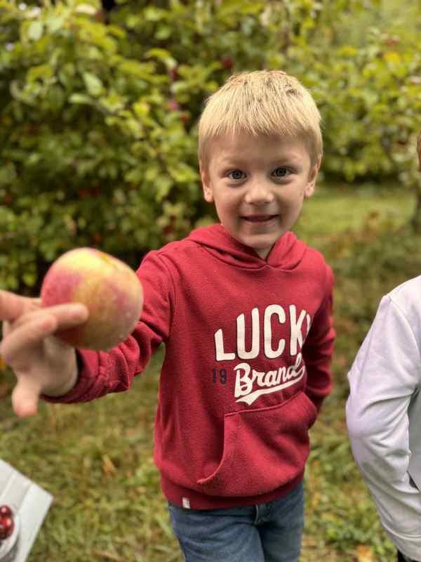 Terry's Orchard Field Trip