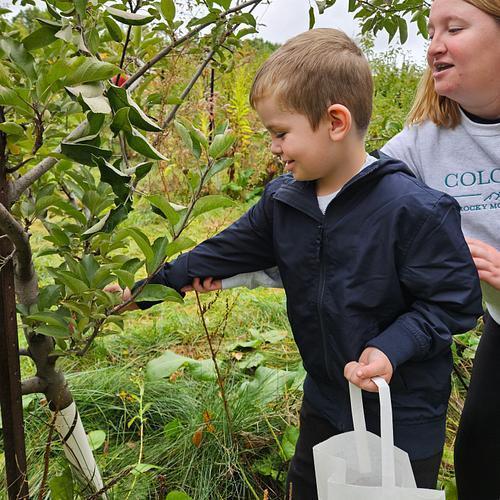 Terry's Orchard Field Trip