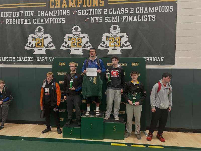 boys wrestling team title