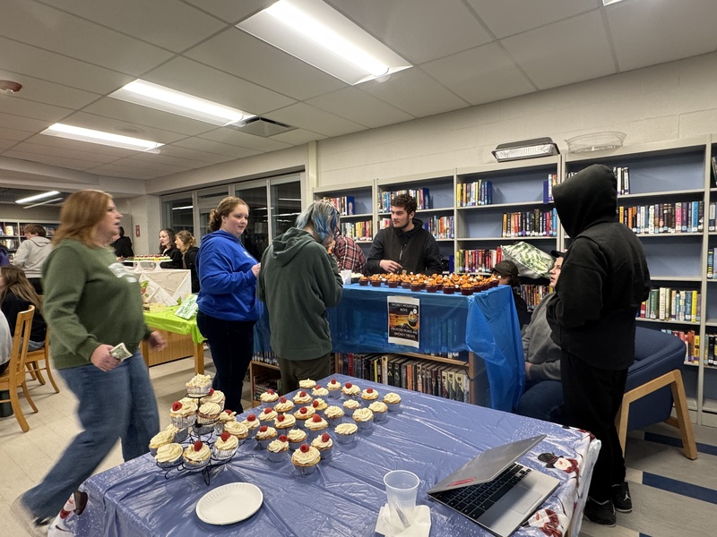 cupcake wars december 2025