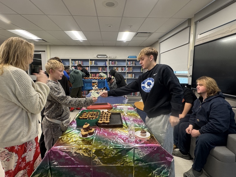 cupcake wars december 2025