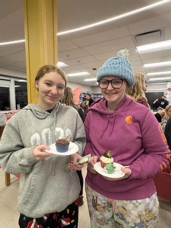 cupcake wars december 2025