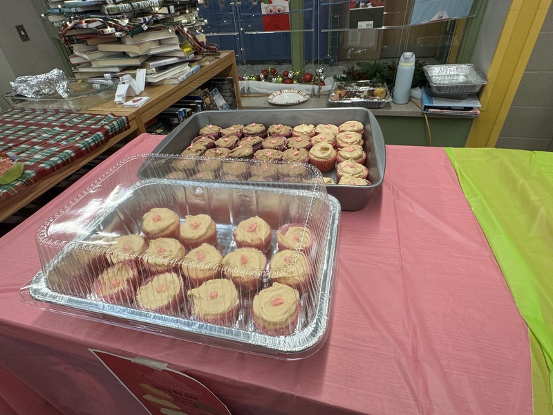 cupcake wars december 2025