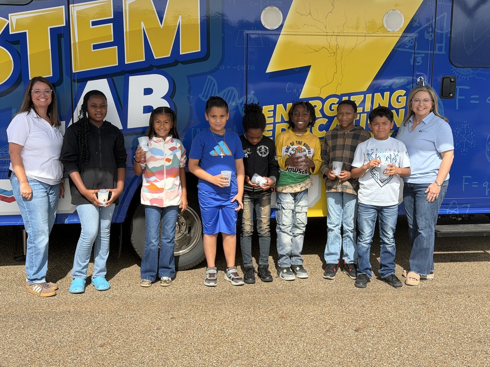 Mobile STEM Lab: Bringing Hands-On Learning to Students