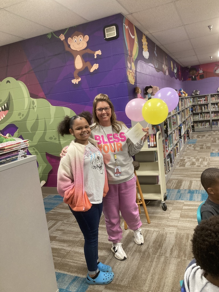 cps students celebrate librarians day