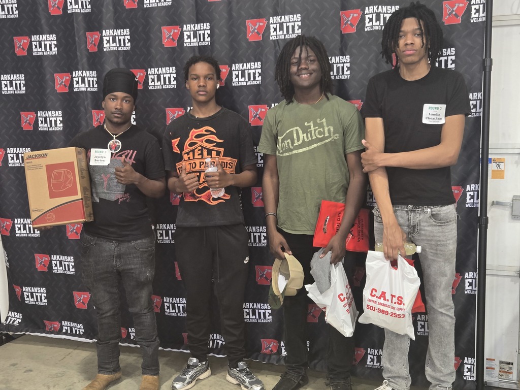 4 students from Hope High School competed at Arkansas Elite Welding Academy in Quitman Arkansas.  They did a vertical pipe Welding and really had a positive showing.  Students competing were Jaelyn Burton, Za'Koryeon Gilliam, Brayden Clark, and Landen Cheatham.  Jaelyn Burton received a Jackson Welding Hood.  Hope for the future.  