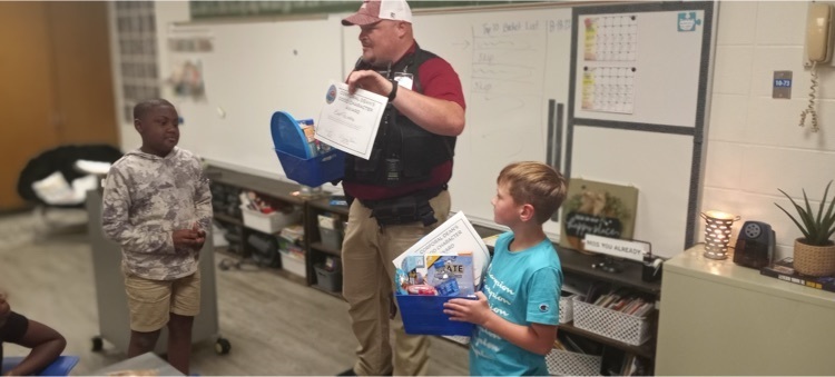  cpl dean with students