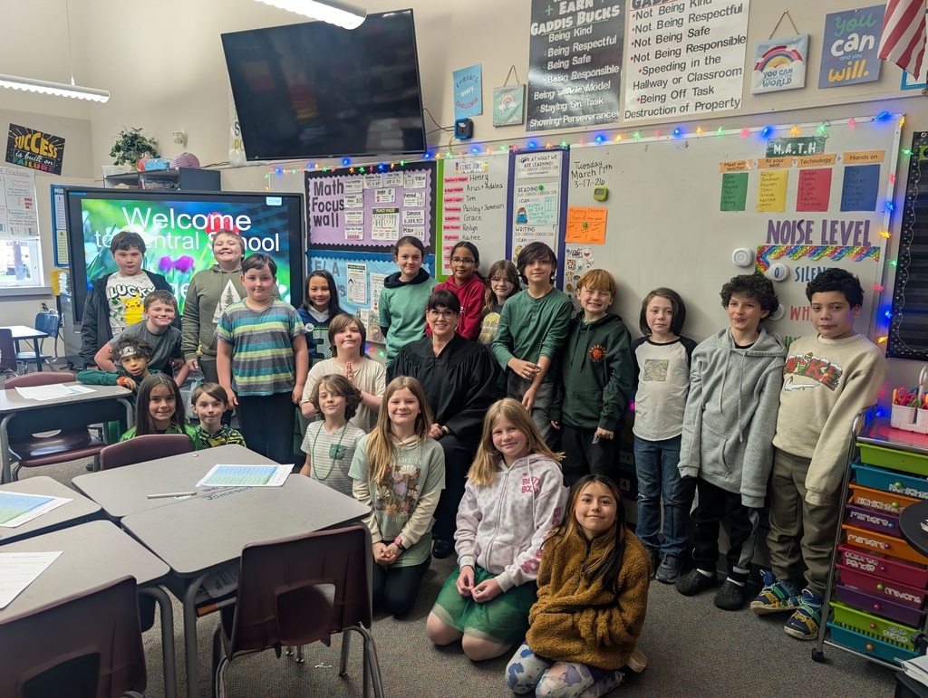 As part of the the Judges in the Classroom program, Judge Vingo stopped by Central Elementary to give 4th graders a look at what judges do and the difference between appeals and trials.
