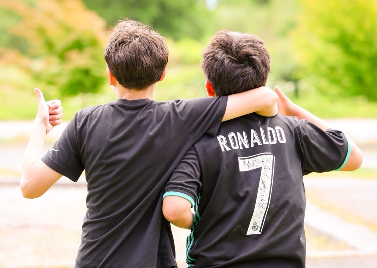 students at field day