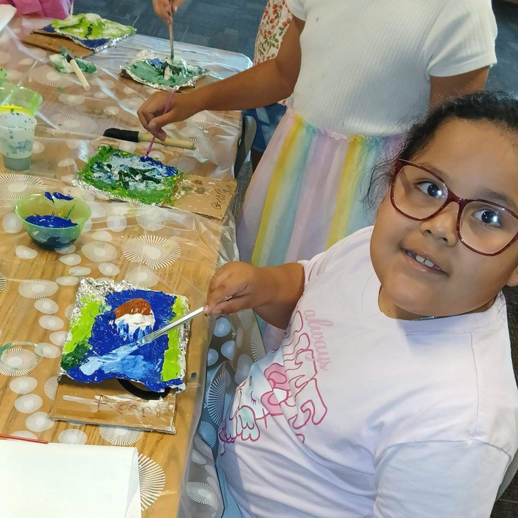 summer school kids painting