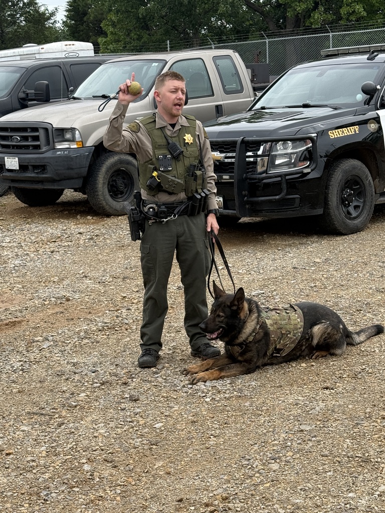 k9