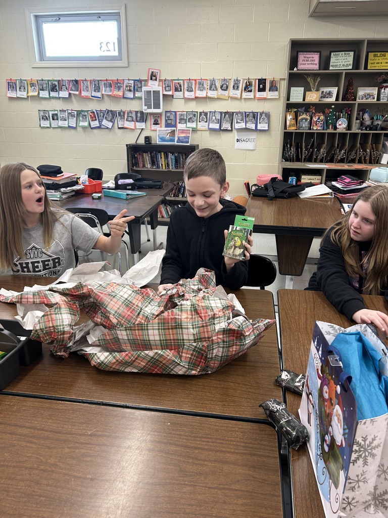 white elephant gift exchange 