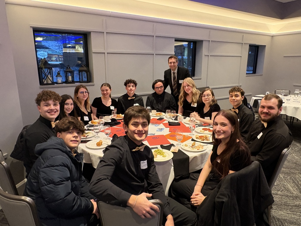 Officials presenting at Good Evening Howland